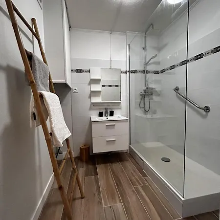 Nid Douillet A Frejus Avec Paking Prive & Loggia Ensoleillee - Proche Plages Exterior photo